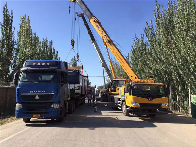 铜鼓县“省油又稳当”—— 吊车的 “智能节能” 技术